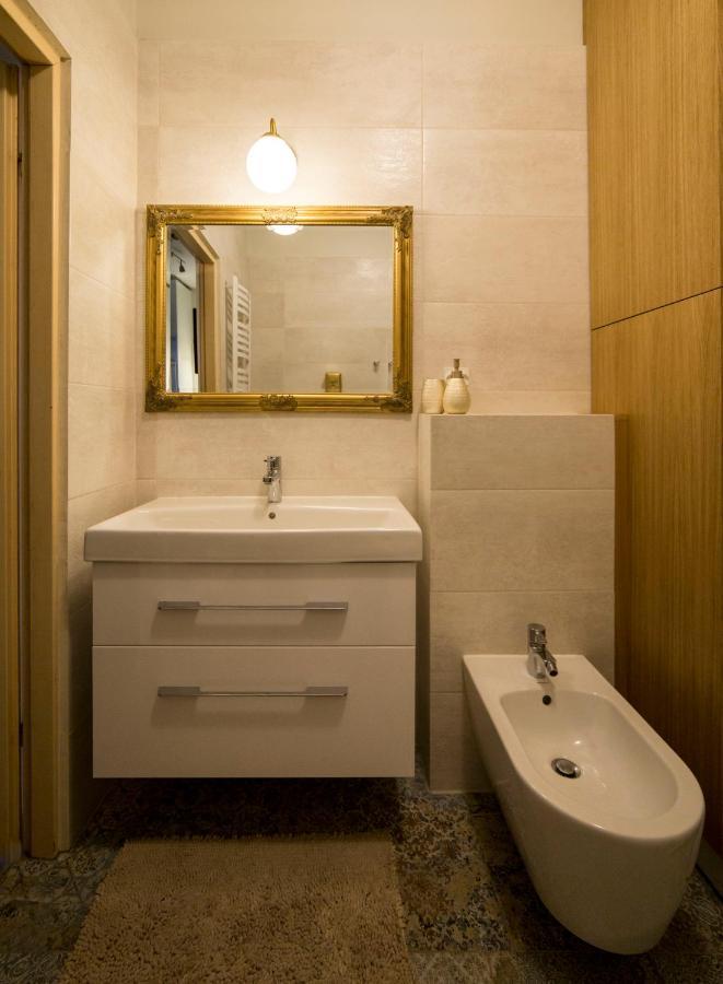 קרקוב Wspanialy, Stylowy Apartament W Sercu Starego Miasta מראה חיצוני תמונה